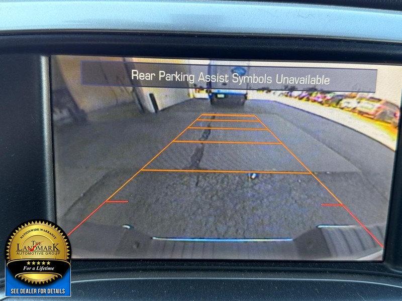 Chevrolet Silverado 1500 Vehicle Full-screen Gallery Image 13