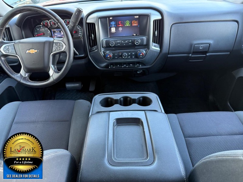 Chevrolet Silverado 1500 Vehicle Full-screen Gallery Image 15