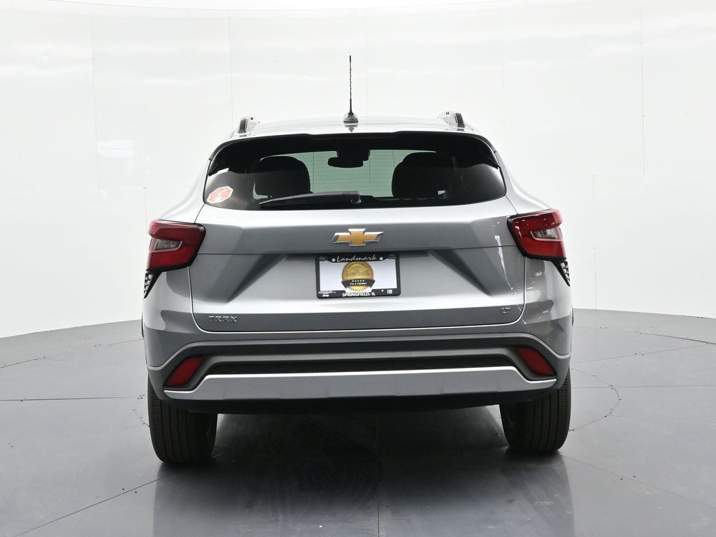 Chevrolet Trax Vehicle Full-screen Gallery Image 7