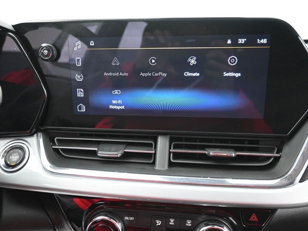 Chevrolet Trax Vehicle Full-screen Gallery Image 13