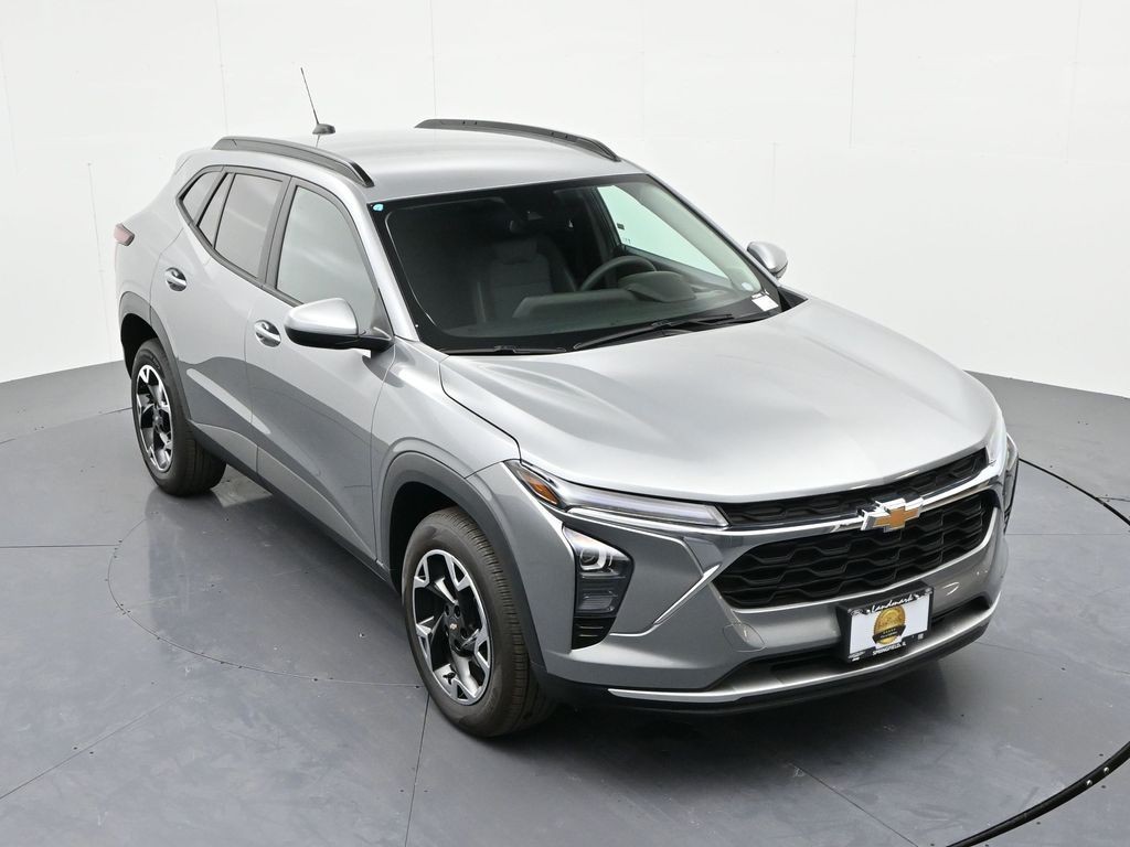 Chevrolet Trax Vehicle Full-screen Gallery Image 18
