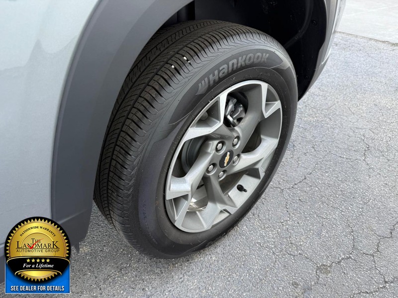 Chevrolet Trax Vehicle Full-screen Gallery Image 19