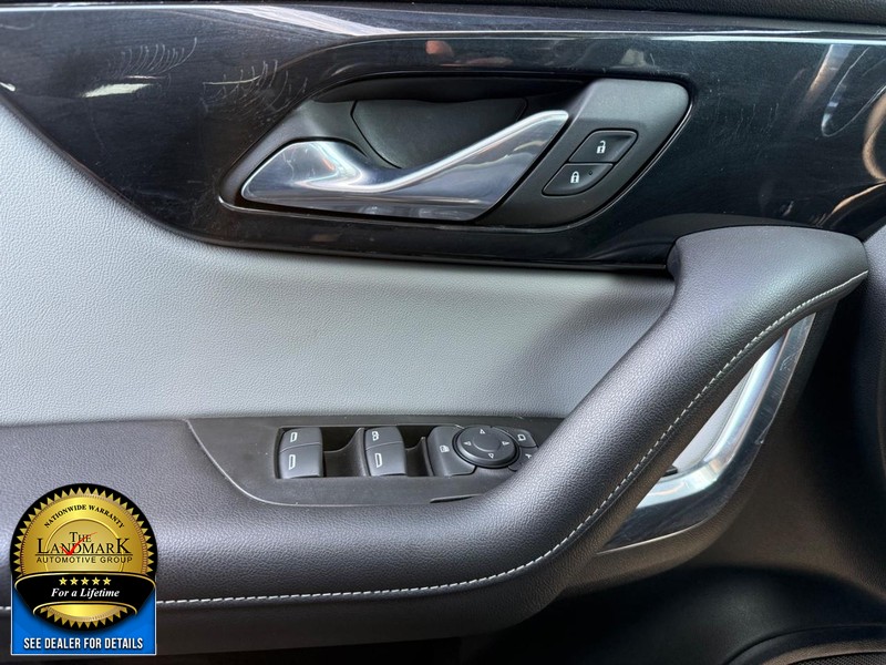 Chevrolet Blazer Vehicle Full-screen Gallery Image 8