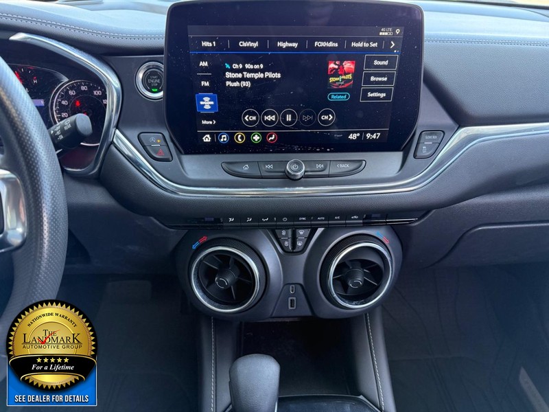 Chevrolet Blazer Vehicle Full-screen Gallery Image 17