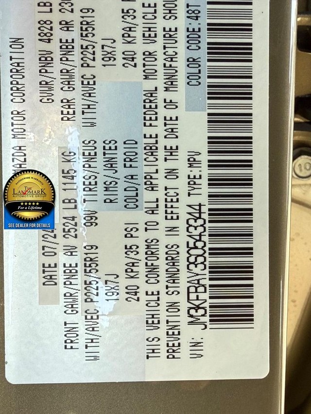 Mazda CX-5 Vehicle Full-screen Gallery Image 22