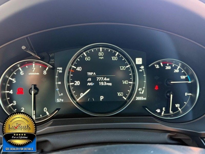 Mazda CX-5 Vehicle Full-screen Gallery Image 12