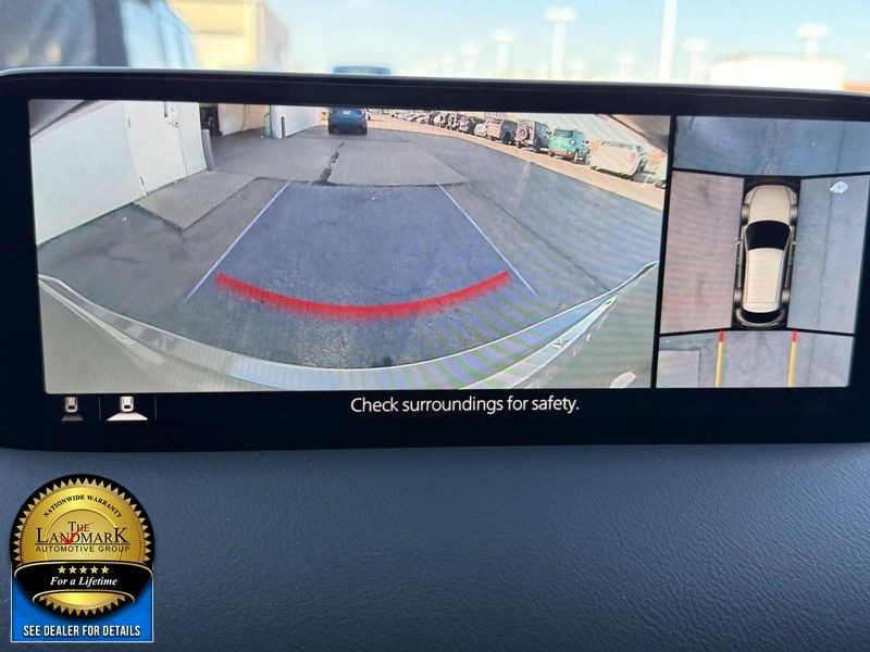 Mazda CX-5 Vehicle Full-screen Gallery Image 13