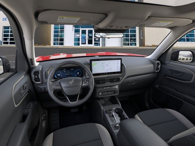 Ford Bronco Sport Vehicle Full-screen Gallery Image 9