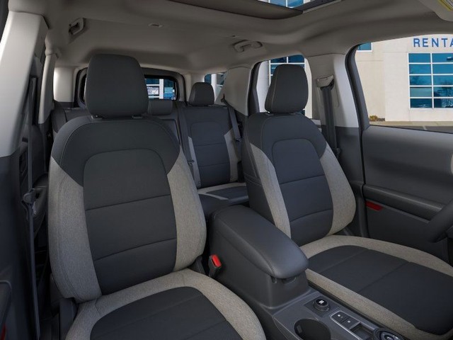 Ford Bronco Sport Vehicle Full-screen Gallery Image 10