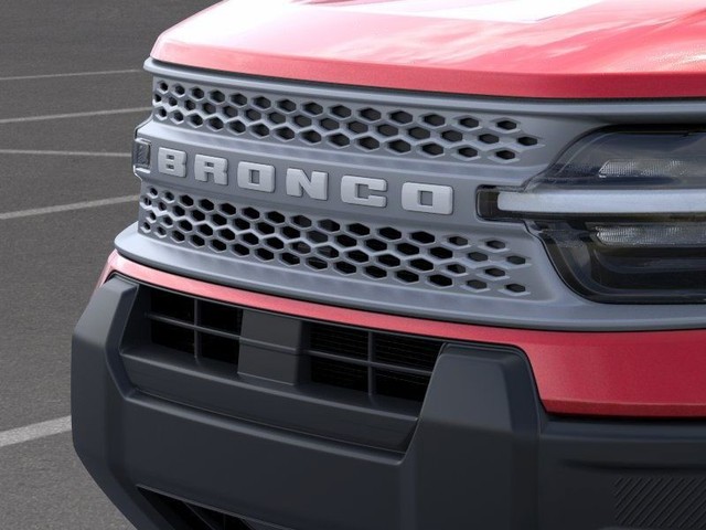 Ford Bronco Sport Vehicle Full-screen Gallery Image 17