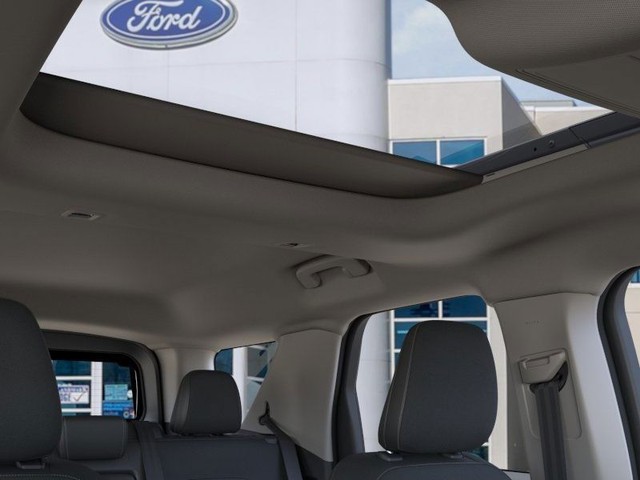 Ford Bronco Sport Vehicle Full-screen Gallery Image 22