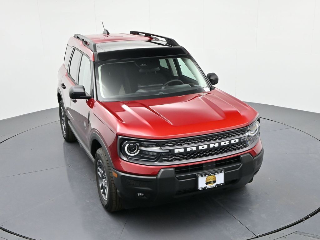 Ford Bronco Sport Vehicle Full-screen Gallery Image 17