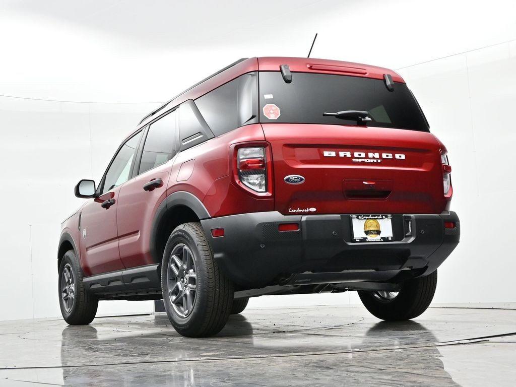 Ford Bronco Sport Vehicle Full-screen Gallery Image 21