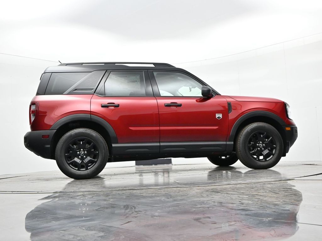 Ford Bronco Sport Vehicle Full-screen Gallery Image 25