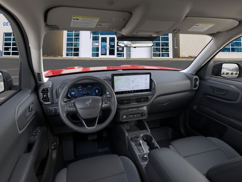 Ford R9B Vehicle Full-screen Gallery Image 9