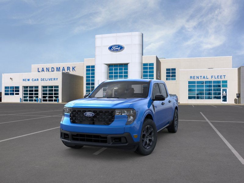 Ford Maverick Vehicle Full-screen Gallery Image 2