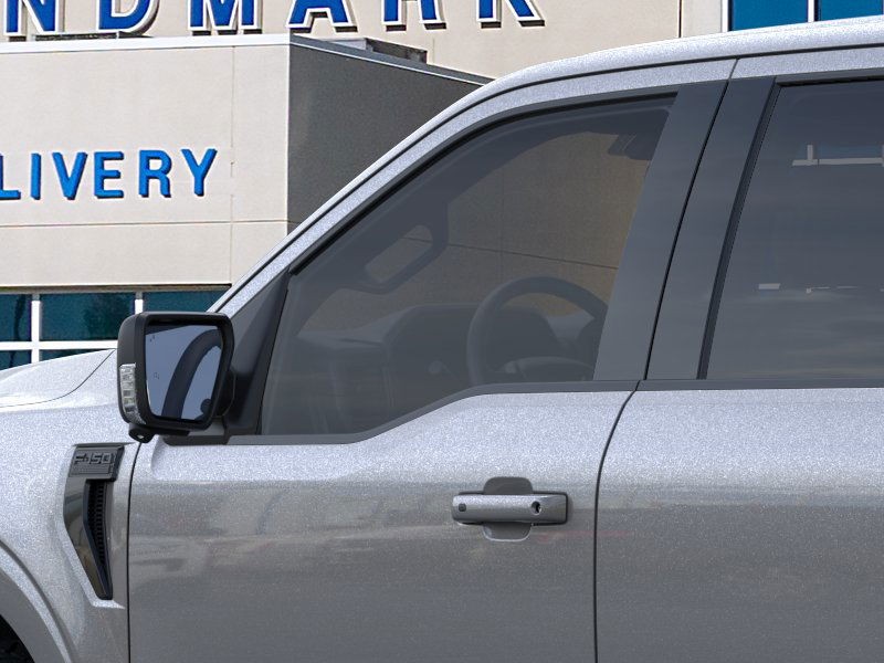 Ford F-150 Vehicle Full-screen Gallery Image 20