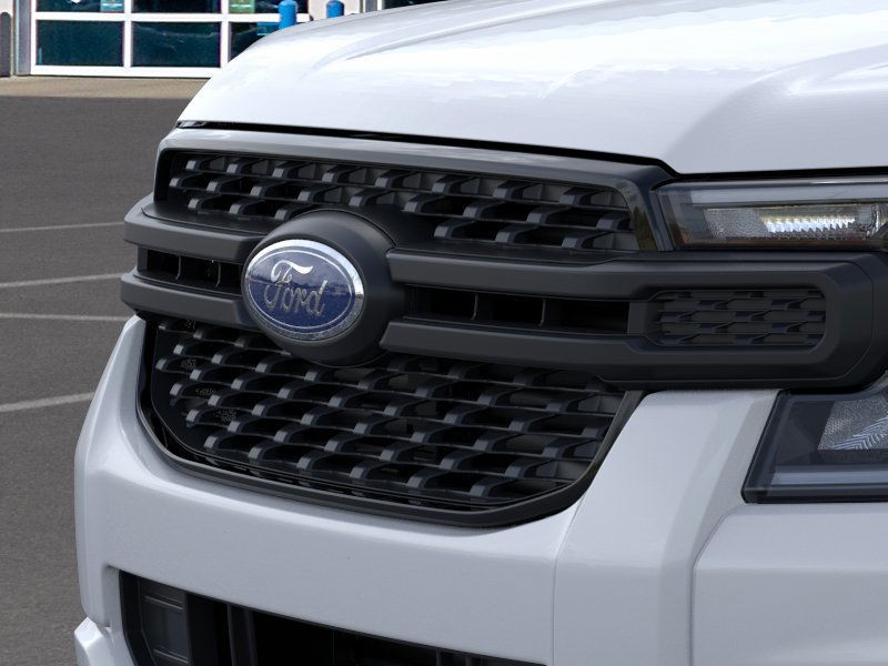 Ford Ranger Vehicle Full-screen Gallery Image 17