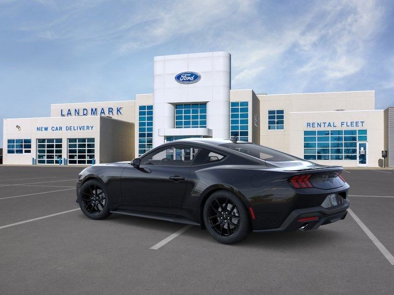 Ford Mustang Vehicle Full-screen Gallery Image 4