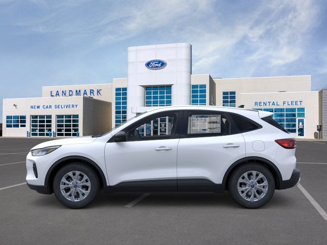 Ford Escape Vehicle Full-screen Gallery Image 3