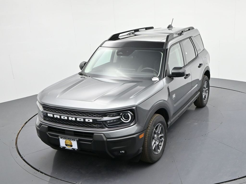 Ford Bronco Sport Vehicle Full-screen Gallery Image 20