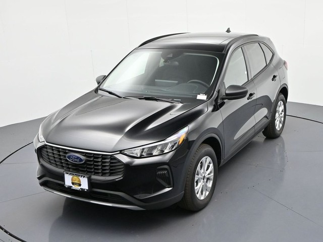 Ford Escape Vehicle Full-screen Gallery Image 19