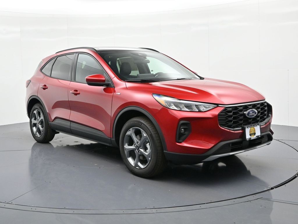 Ford Escape Hybrid Vehicle Full-screen Gallery Image 4