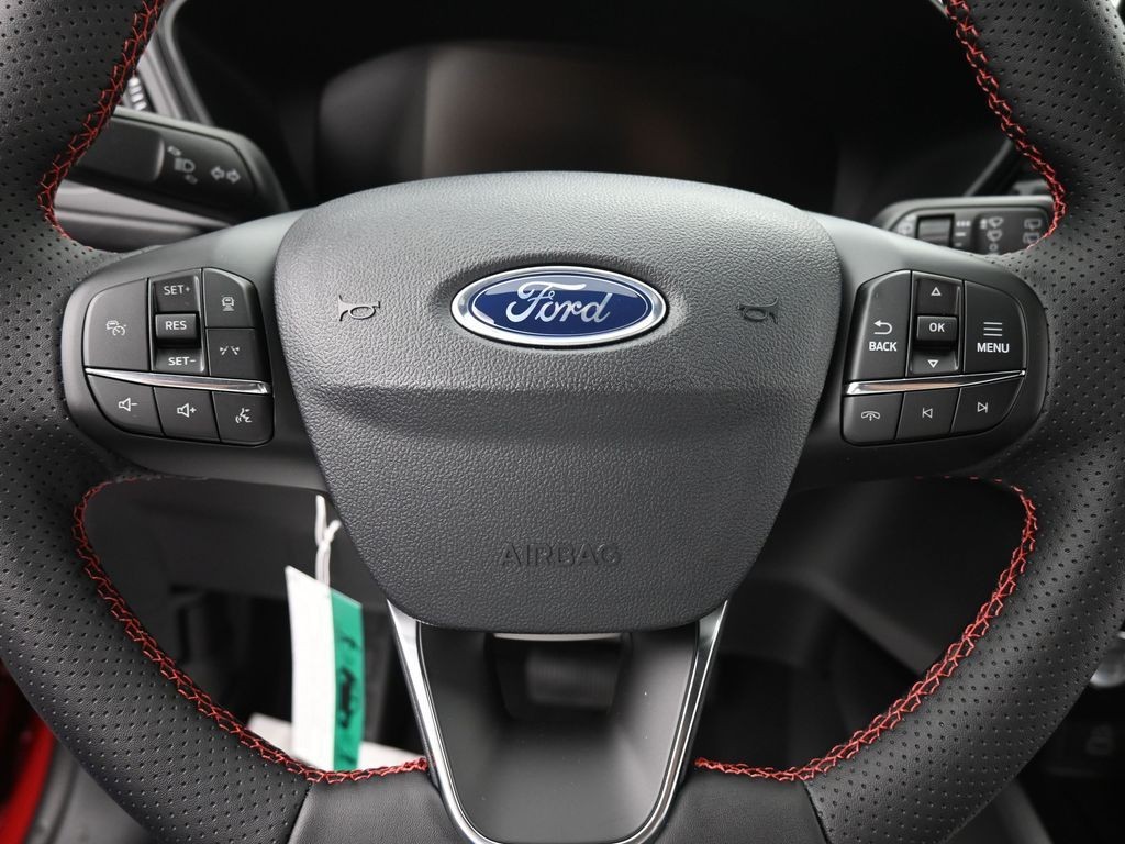 Ford Escape Hybrid Vehicle Full-screen Gallery Image 12