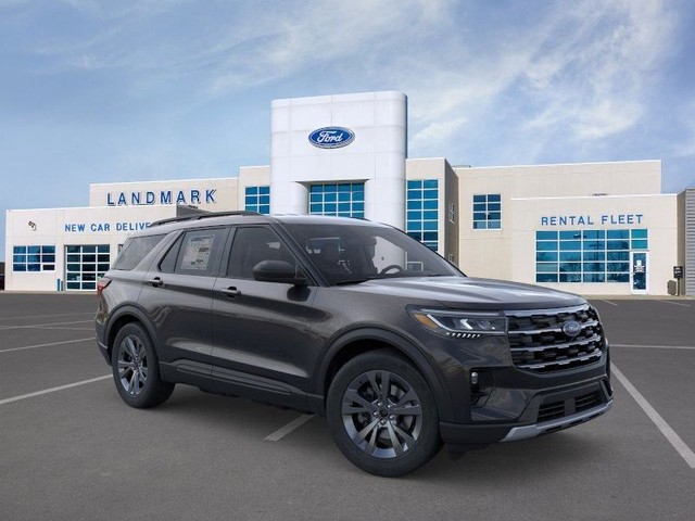 Ford Explorer Vehicle Full-screen Gallery Image 7