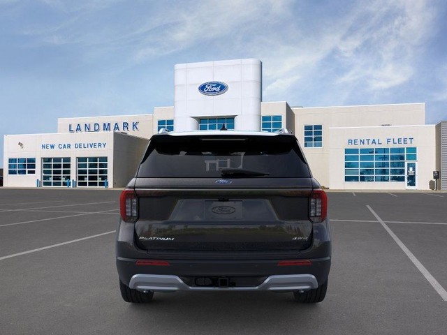 Ford Explorer Vehicle Full-screen Gallery Image 5