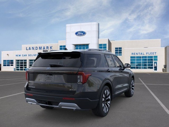 Ford Explorer Vehicle Full-screen Gallery Image 8
