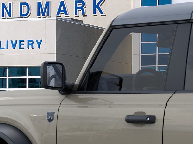 Ford Bronco Vehicle Full-screen Gallery Image 22