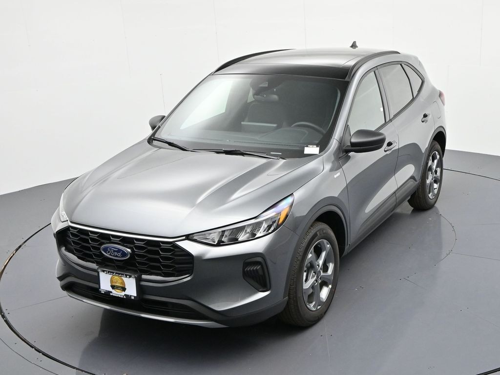 Ford Escape Vehicle Full-screen Gallery Image 19