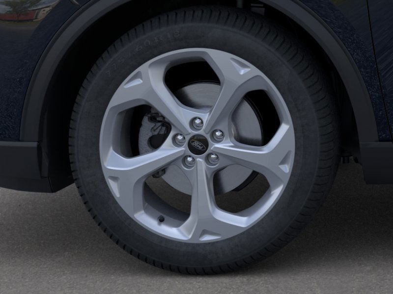 Ford Escape Vehicle Full-screen Gallery Image 19