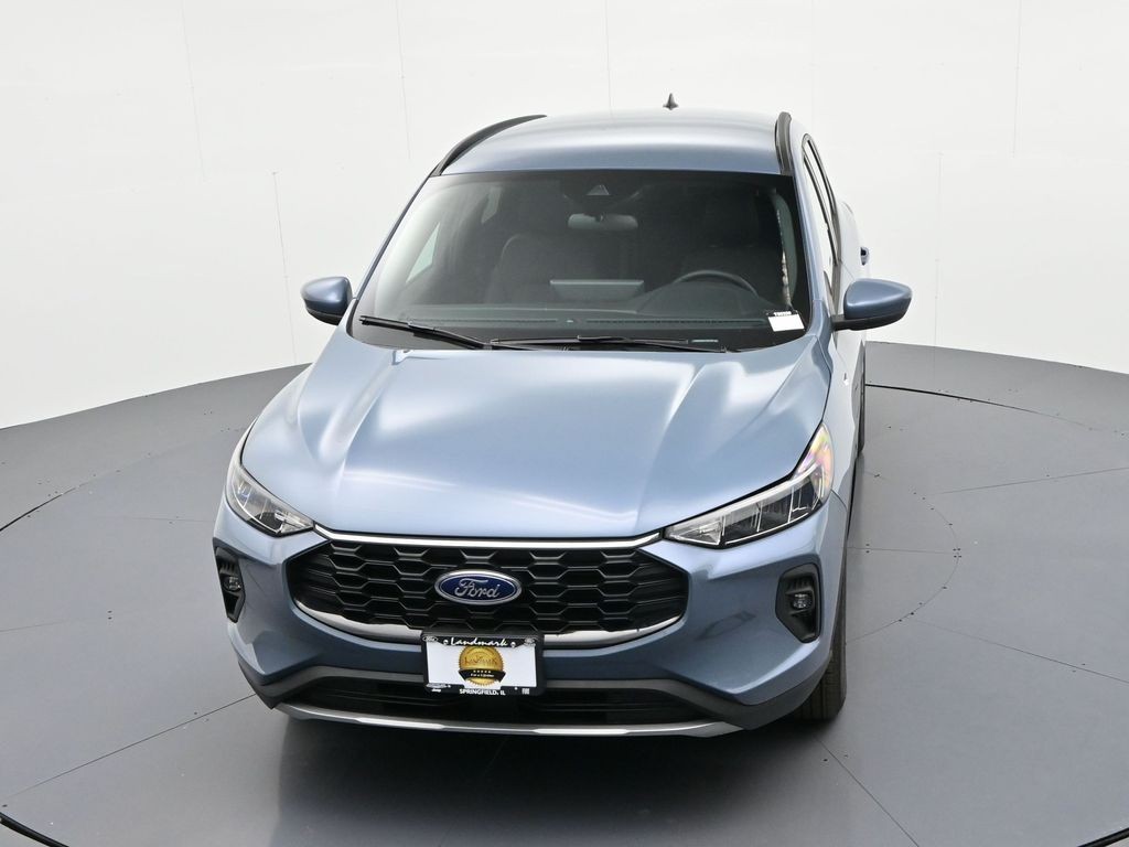 Ford Escape Hybrid Vehicle Full-screen Gallery Image 18