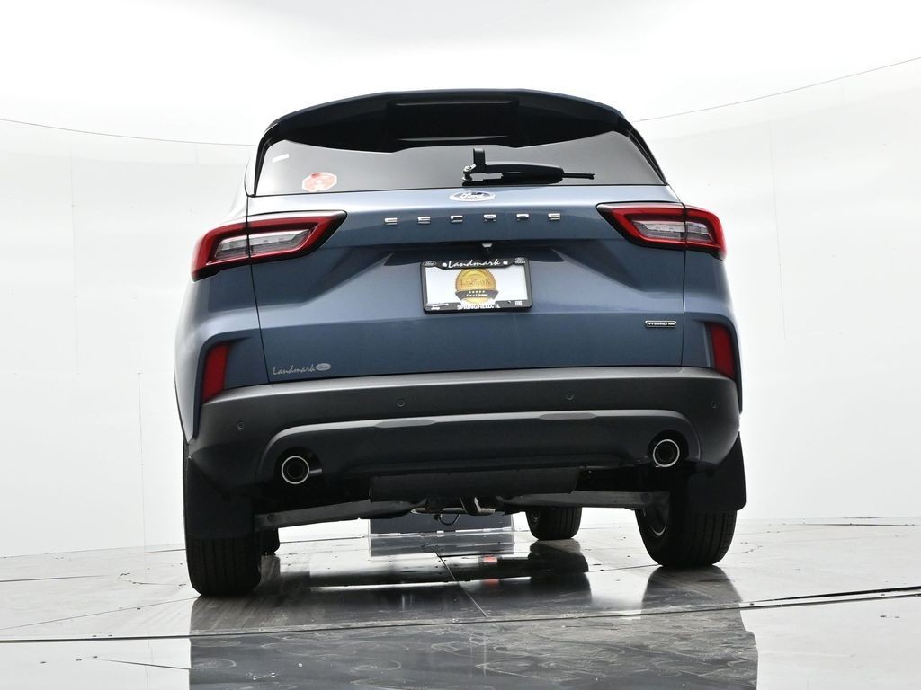 Ford Escape Hybrid Vehicle Full-screen Gallery Image 22