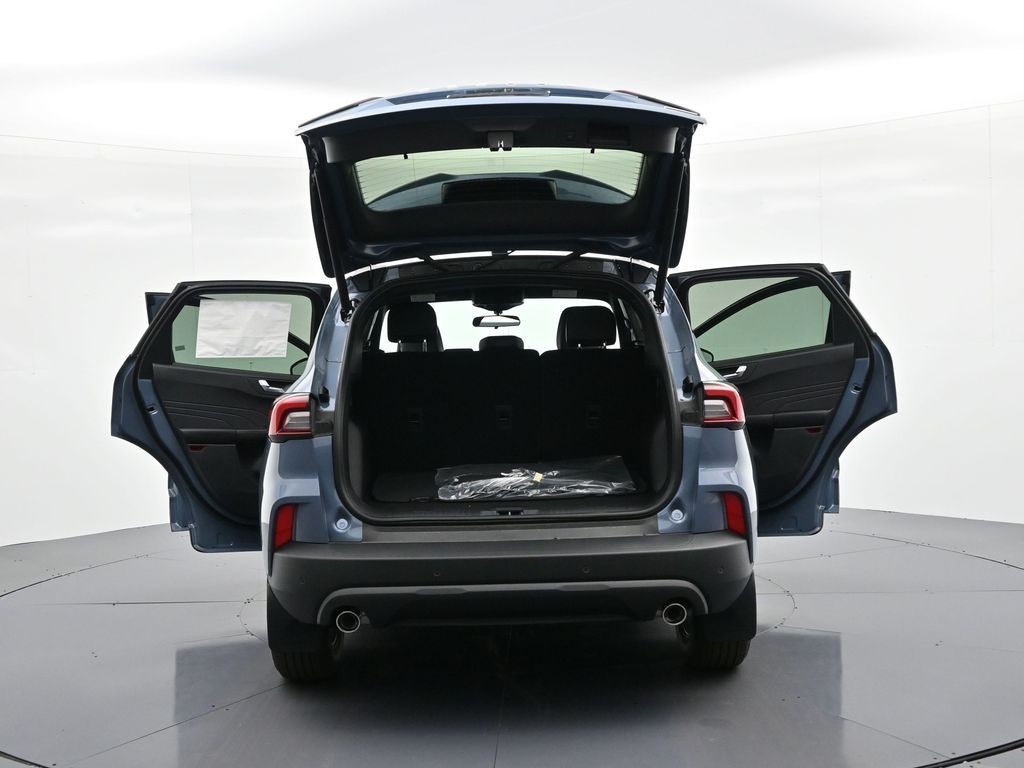 Ford Escape Hybrid Vehicle Full-screen Gallery Image 28