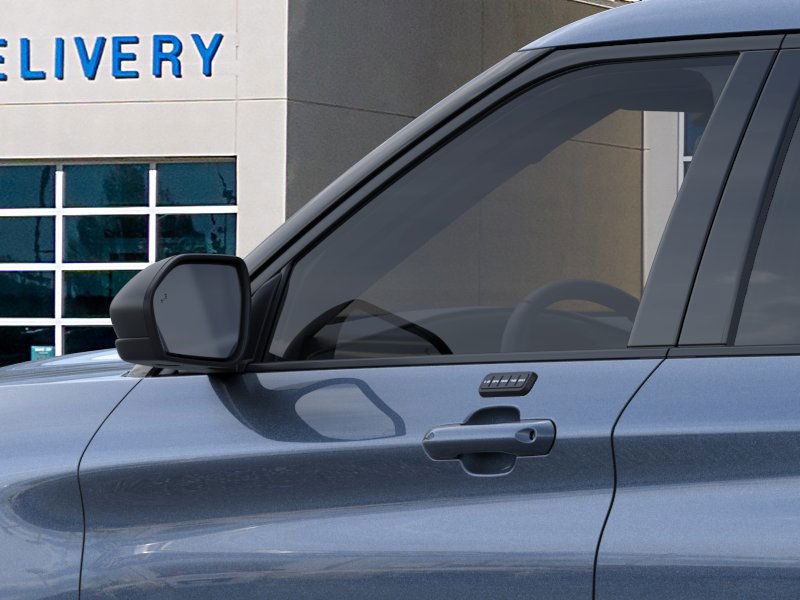 Ford Explorer Vehicle Full-screen Gallery Image 20