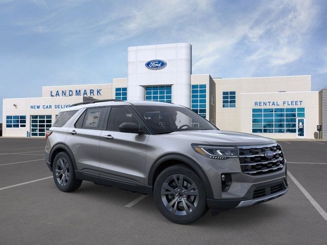 Ford Explorer Vehicle Full-screen Gallery Image 7