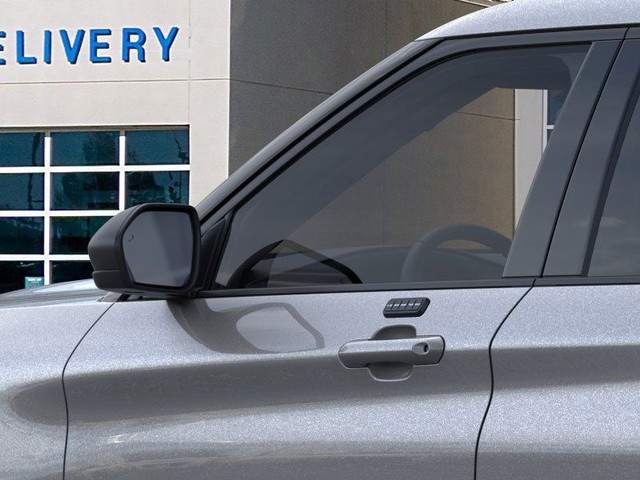 Ford Explorer Vehicle Full-screen Gallery Image 20