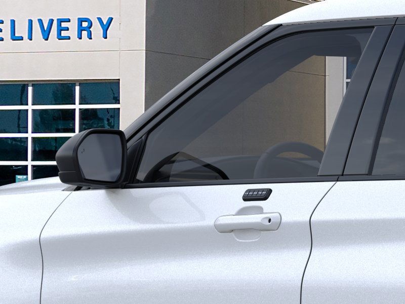 Ford Explorer Vehicle Full-screen Gallery Image 20