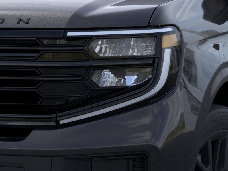 Ford Expedition Vehicle Full-screen Gallery Image 18