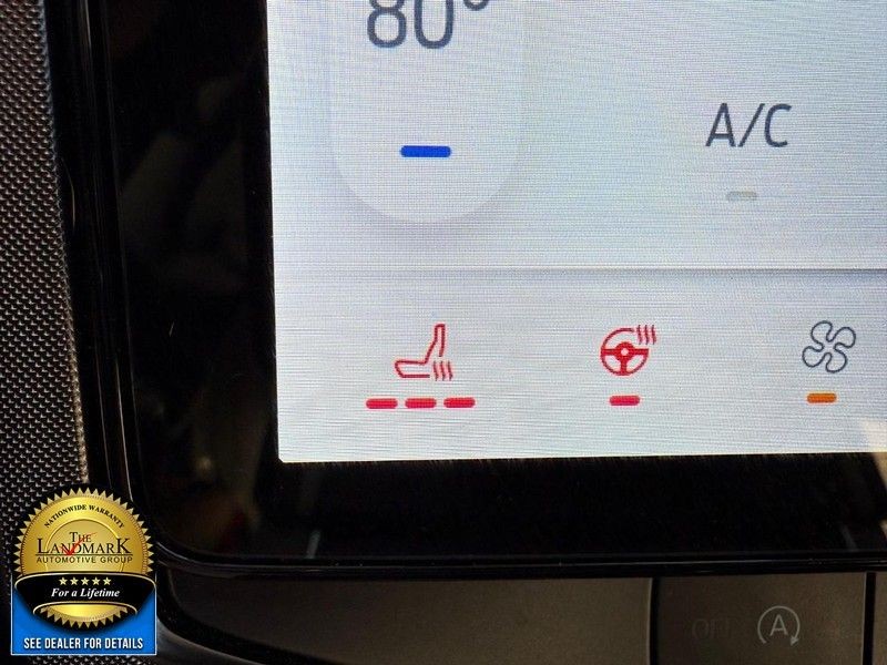 Ford Expedition Vehicle Full-screen Gallery Image 14