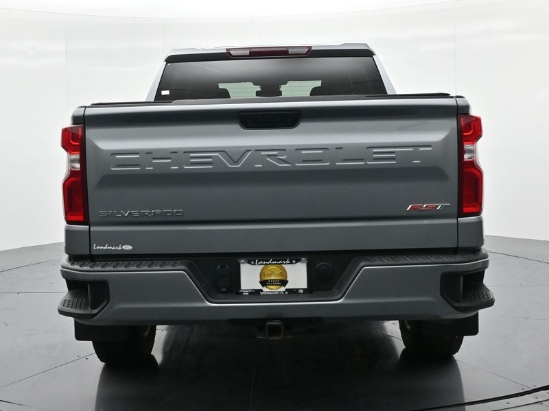 Chevrolet Silverado 1500 Vehicle Full-screen Gallery Image 07