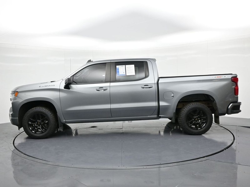 Chevrolet Silverado 1500 Vehicle Full-screen Gallery Image 09