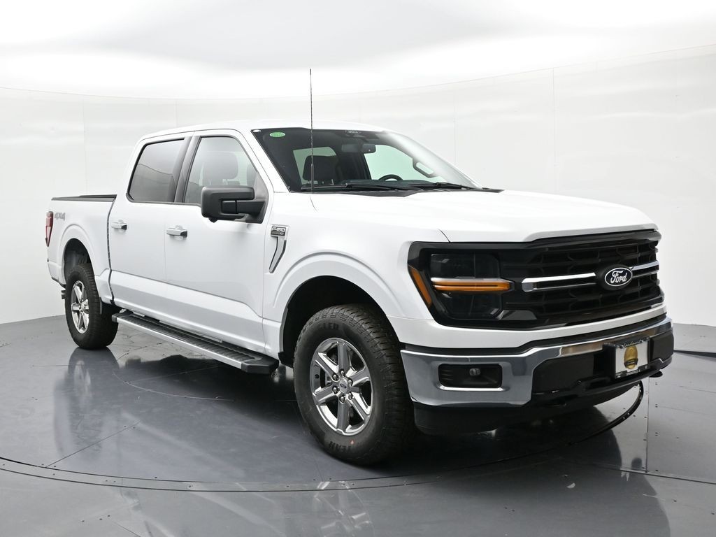 Ford F-150 Vehicle Full-screen Gallery Image 4