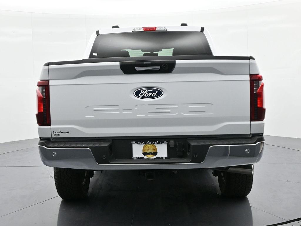Ford F-150 Vehicle Full-screen Gallery Image 7