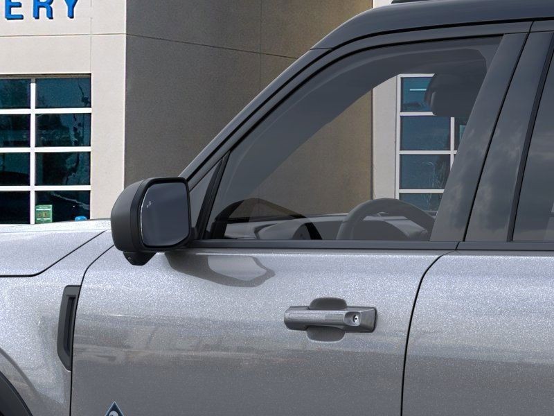 Ford Bronco Sport Vehicle Full-screen Gallery Image 20