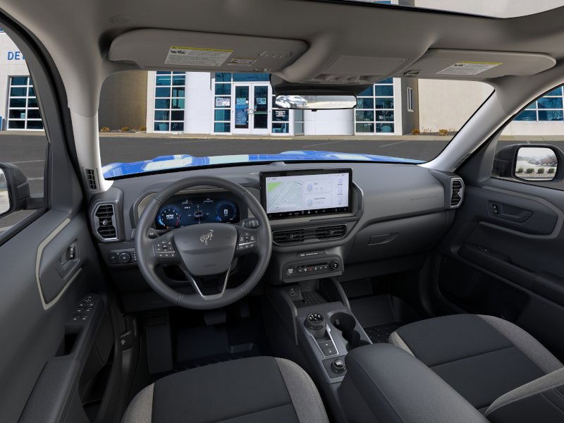 Ford Bronco Sport Vehicle Full-screen Gallery Image 9