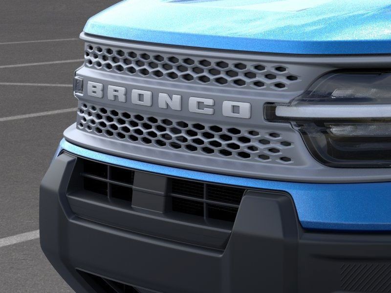 Ford Bronco Sport Vehicle Full-screen Gallery Image 17